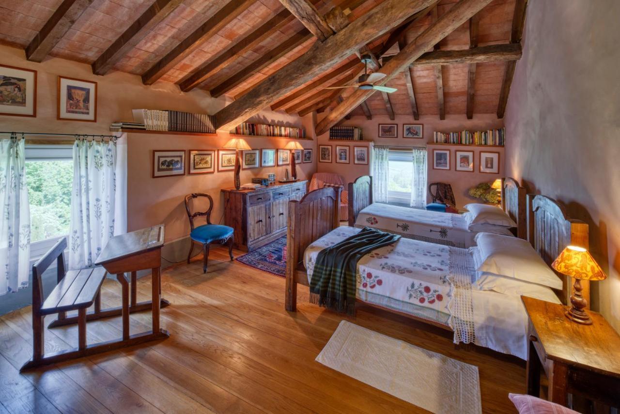 Bed and breakfast Il Castello Di Tassara Extérieur photo